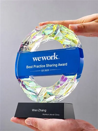 Round Colorful Etched Crystal Award Trophy